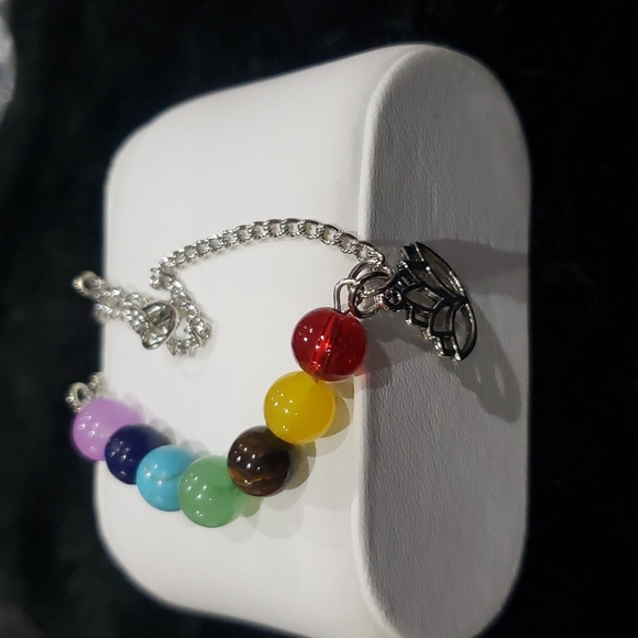 7 Chakra Healing Lotus Balance Beaded Bracelet Lava Yoga Reiki Prayer Stone - Picture 8 of 8